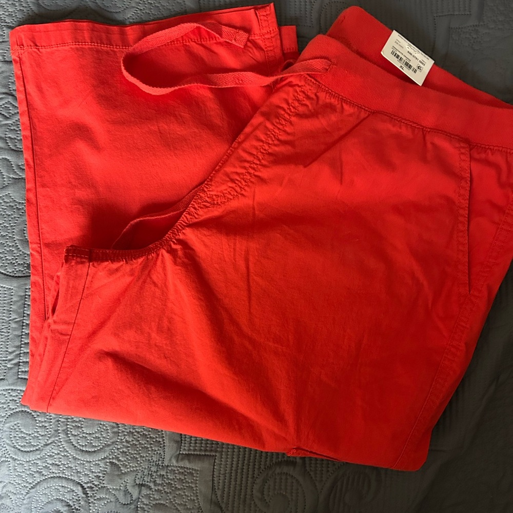 St. John's Bay Capris